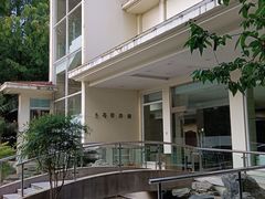 -上海怡沁园度假酒店