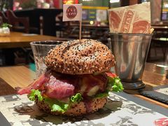 -FAT COW(虹梅路店)