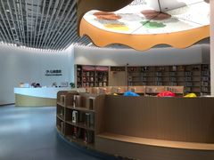 内景-广州市白云区图书馆