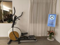 -闺蜜瑜伽·普拉提女性塑形馆