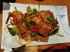 -云海肴·汽锅鸡·云南菜(天山百盛优客店)