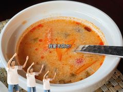 冬阴功汤-食肆&Fourteen(武林夜市店)