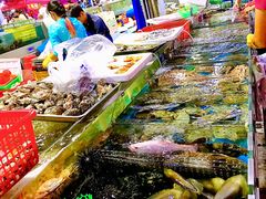 -四川小胡子海鲜(丁村万人海鲜广场店)