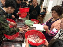 -标记美食新鲜猪杂(兴南大道店)