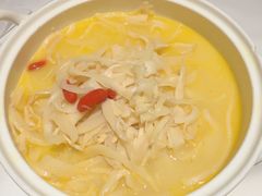 -桂满陇·蟹黄小笼汤包(环球港店)