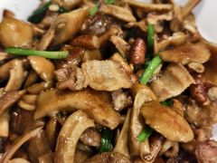 -崂山水果园农家宴(泉水鸡店)