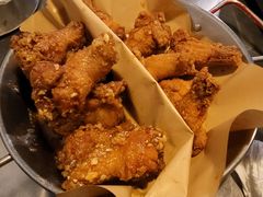 炸鸡腿一半一半-富乐满韩国正宗炸鸡韩国料理(虹泉路店)