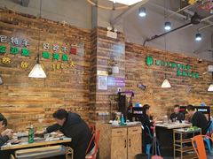 -哈尔滨烧烤·山河村铁锅炖(交大店)