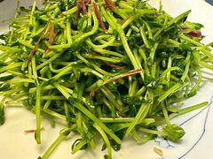 花房火丝炒豆苗-花房餐厅(西溪天堂店)