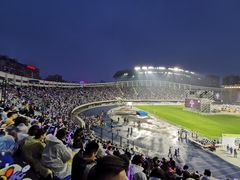 -裕彤国际体育中心