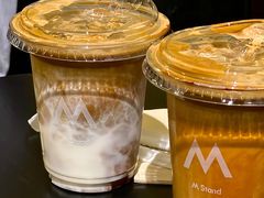 -M Stand(杭州萧山万象汇店)