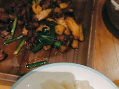 -隔壁老王·家常云南菜(花巷店)