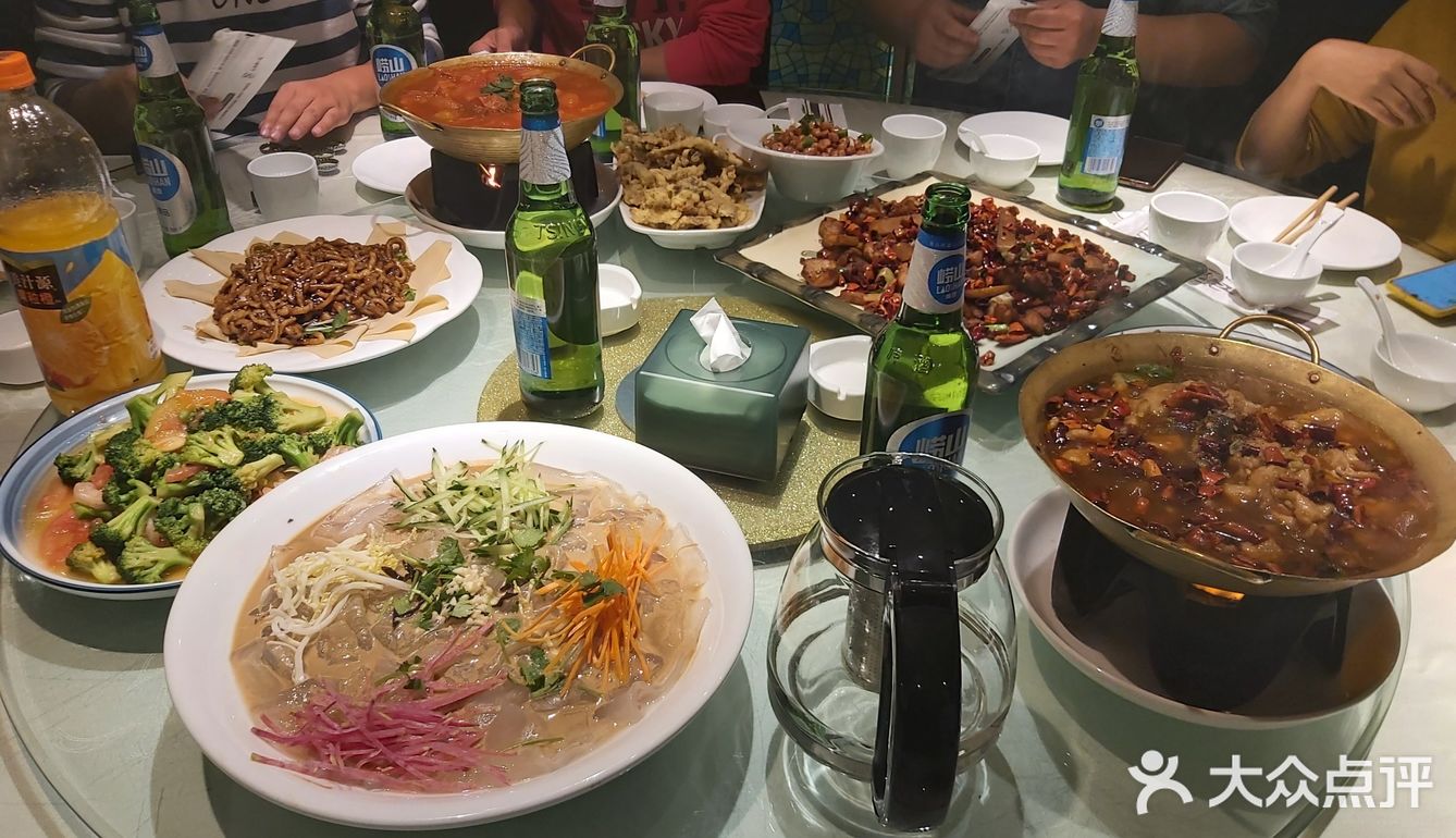 上菜快 无需多灯带炒菜好吃量大实惠