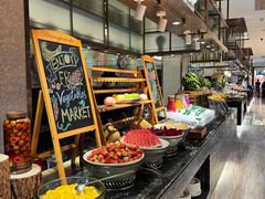 -东方红海鲜百汇(国际大厦店)