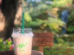 -Chom Cafe and Restaurant