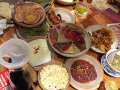 -城墙拐拐火锅(三峡广场黑金冠店)