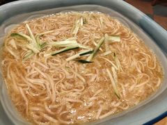 -海派美食·家宴海鲜青岛菜·石锅鲽鱼头(东方城店)