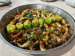 -鲤鱼塘农家山庄