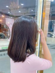 -一東造型烫发染发