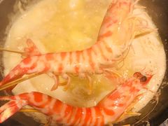 -鲜入围煮花胶鸡海鲜火锅