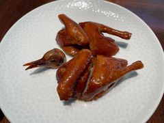 乳鸽-香樟花园新粤料理(无锡万象城店)
