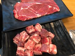 -肉甲韩国木炭烤肉(新壹街1店)