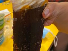 甜品站可乐麦炫酷-麦当劳(中唱大厦店)