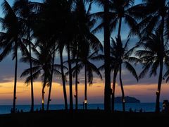 -Sunset Bar(丹绒亚路香格里拉店)