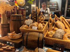 -广州白云机场雅高铂尔曼大酒店