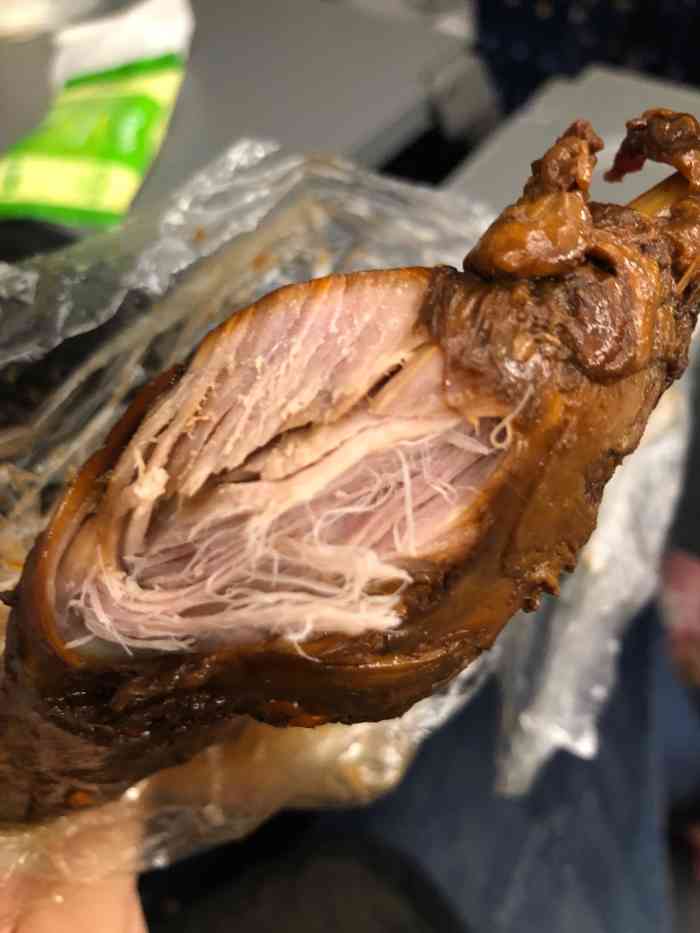 上饶火车站鸡腿小摊