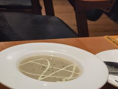 蘑菇奶油汤-新贝乐意大利餐厅(苏州中心店)