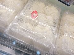 -白玉兰食品(汇联商厦店)