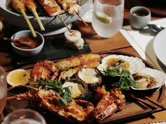 -三亚艾迪逊酒店·海滩烧烤 BARBACOA·现场乐队·浪漫晚餐·烧烤海鲜