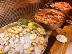 -湖景知味西餐厅•自助餐• 轻食(南京金茂威斯汀大酒店)