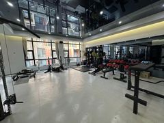 -岩顶健身(玄武店)