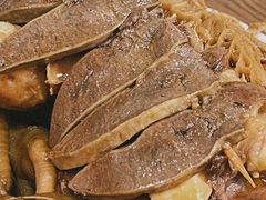 牛膀-六姑龟苓膏糖水卤水店