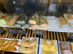 草莓飞鱼籽面包-Let's Taipei 非常烘焙(太古里店)