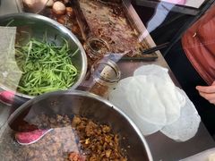 -老王芙蓉蛋卷饼(万达店)