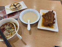 -大师兄·西北小馆(北站缤果空间店)