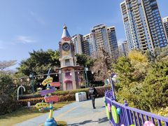 -龙凤山庄影视度假村