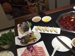 -重庆德庄火锅(体育中心店)