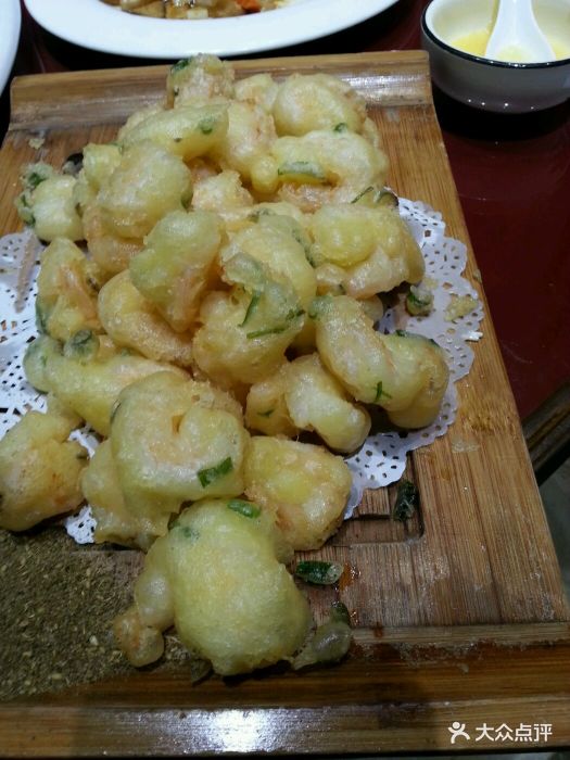 日月升渔家菜(黑石礁店)葱香炸虾仁图片 - 第1张