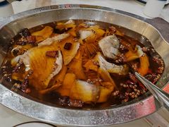 -鑫巴蜀小镇 · 水煮鱼专研店(玉桥店)