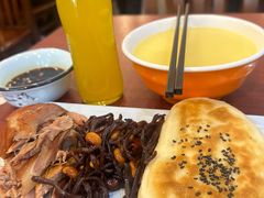 -聚首堂·特色小吃·肘子(什刹海德胜门店)