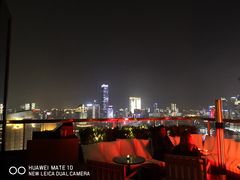-顶层酒吧ROOF(上海艾迪逊酒店)