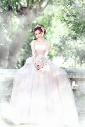 iphone_upload_pic-纯色时光婚纱艺术馆WHITE