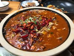 沸腾一锅鲜-胡同小馆(新威路店)