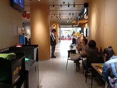 -麦当劳(中山公园龙之梦店)