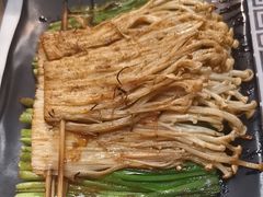 -云晓光头烧烤吧(德平路店)