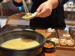 -银米·云南传统过桥米线(双廊黑金冠店)